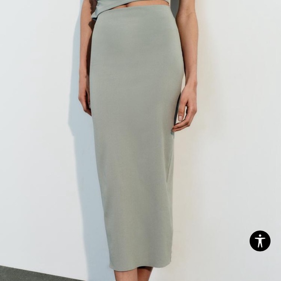 Zara Sea Green stretch midi skirt - Picture 1 of 3